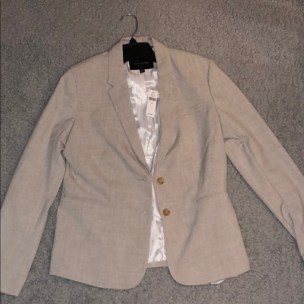 Beige / Tan Blazer / Suit Jacket - Size 10 NWT